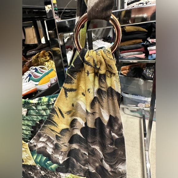 Ladies Dress - Picture 3 of 7